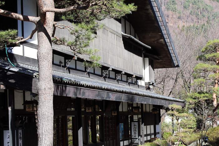 株式会社本山漆器店